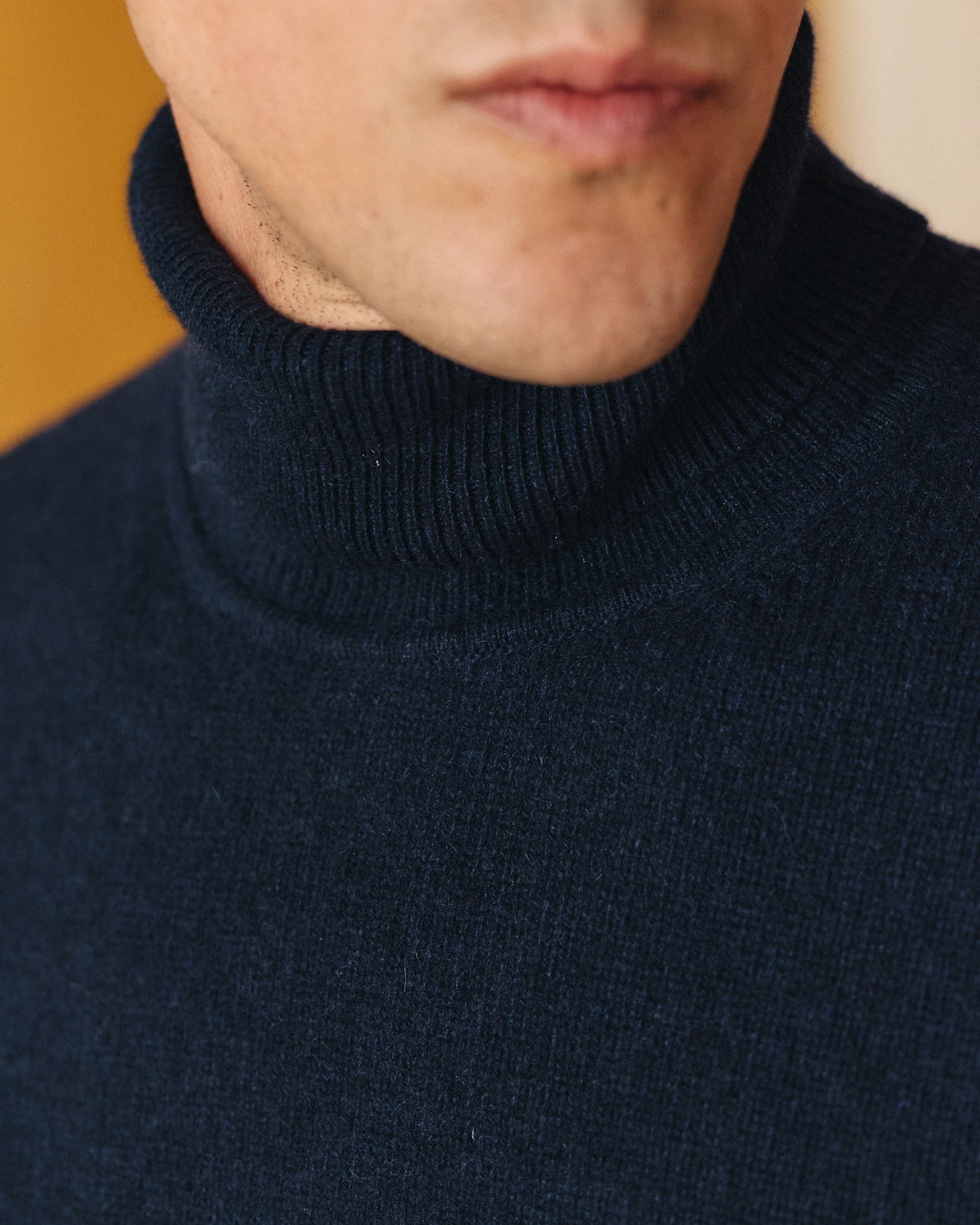 Le pull à col Cachemire