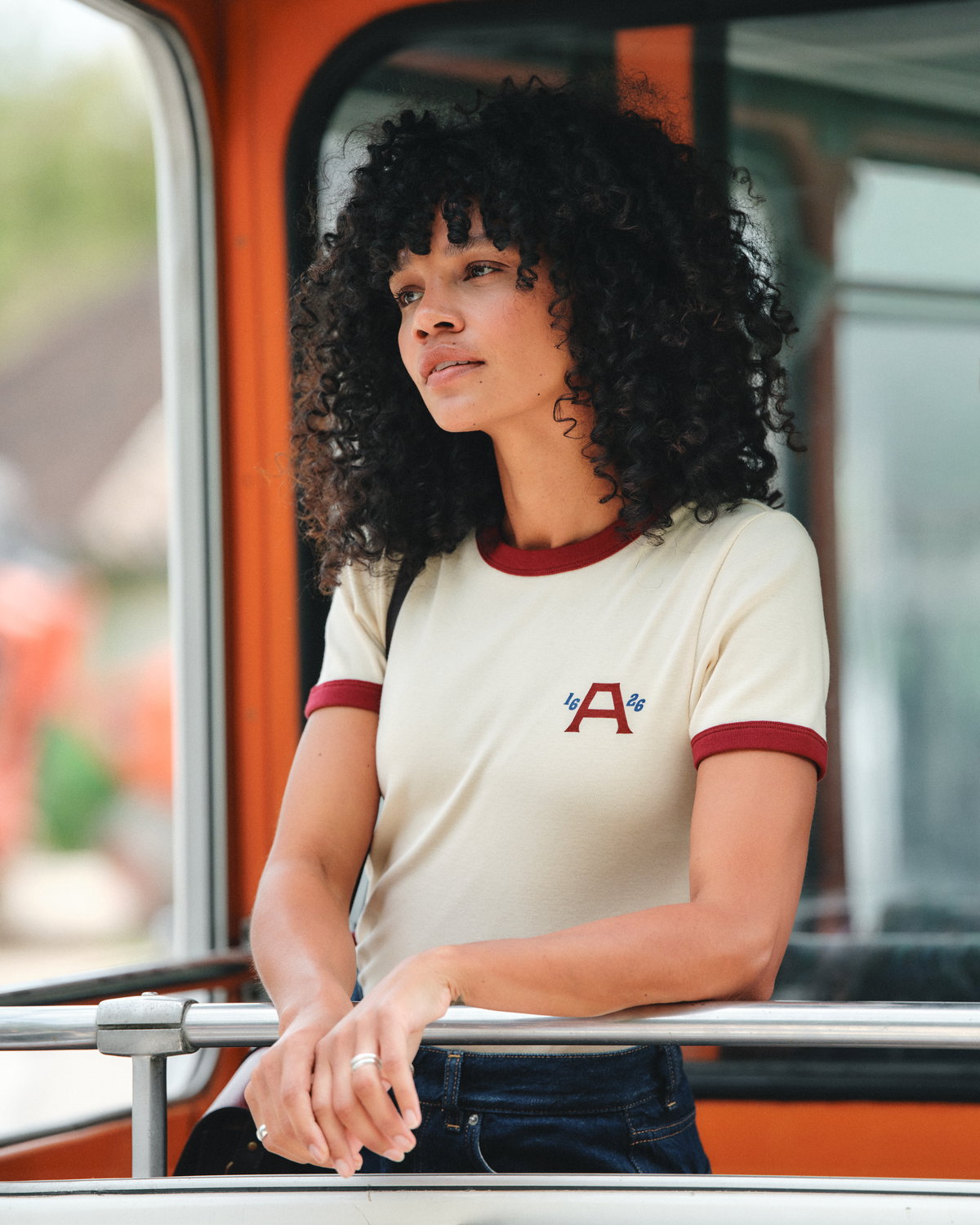 L'édition Vintage de l'anniversaire du T-shirt