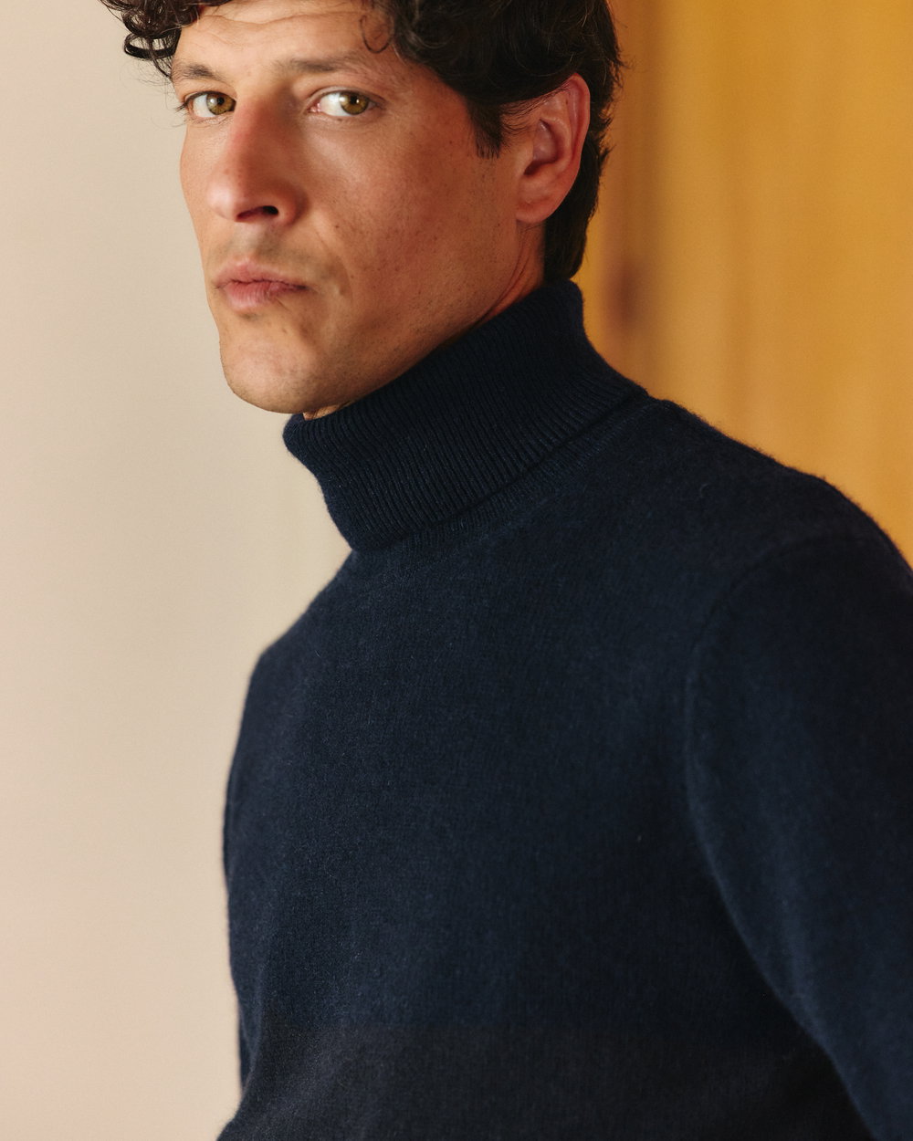 Le pull à col Cachemire