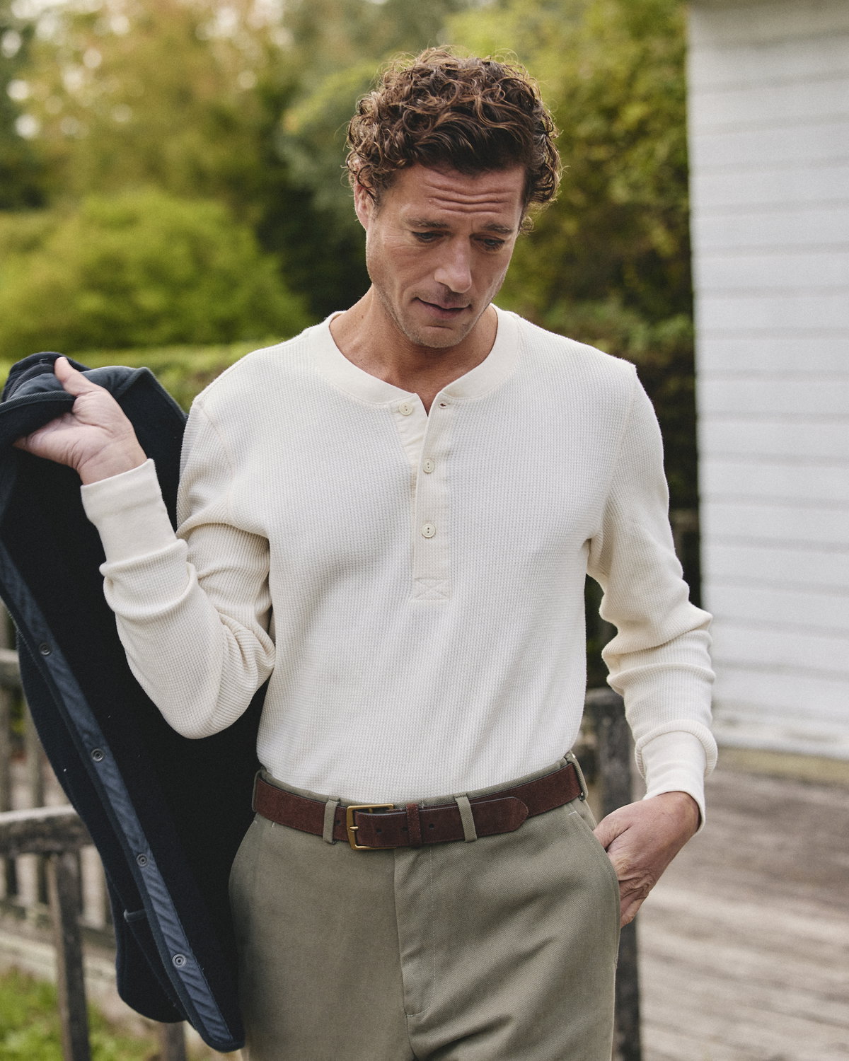 Das Henley-Shirt