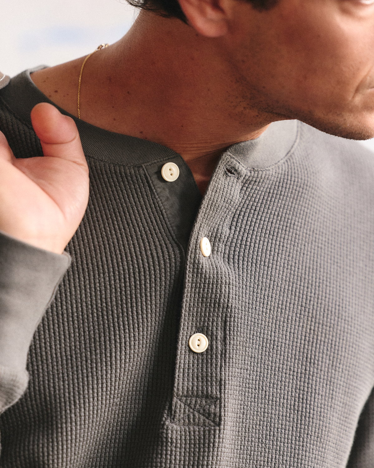 Het Henley shirt.