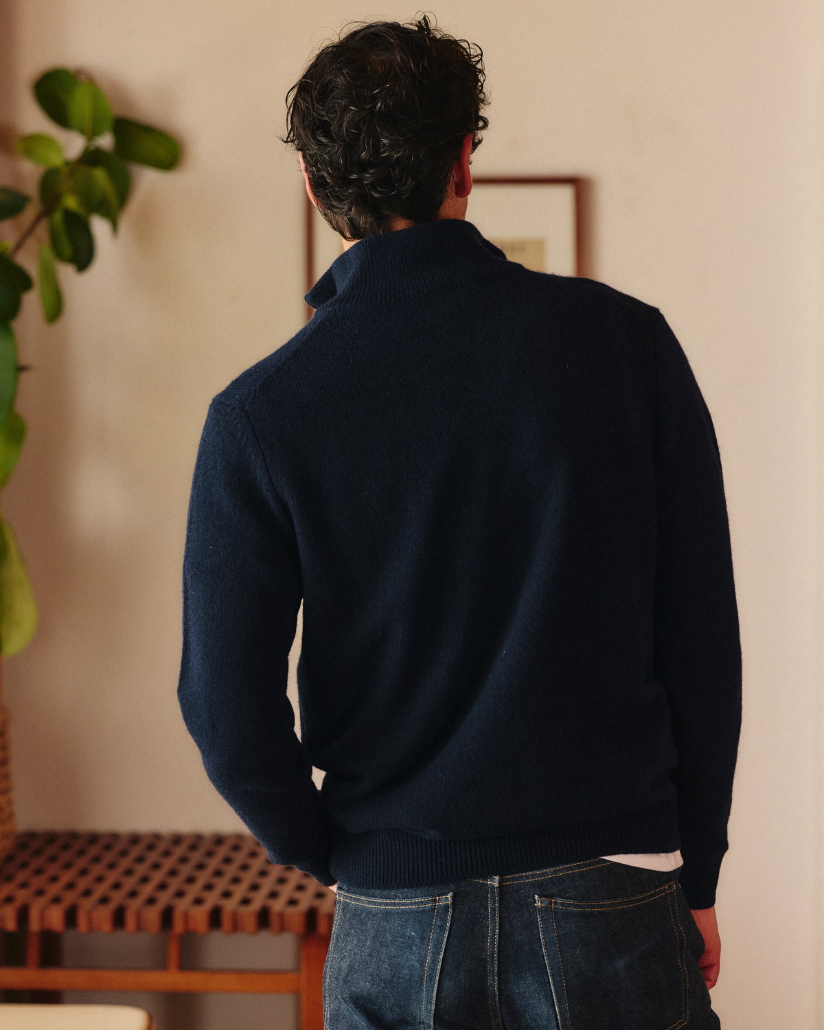 Le pull en cachemire avec fermeture éclair